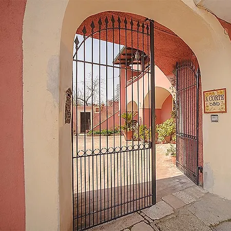 Bed & Breakfast A Corte 3*