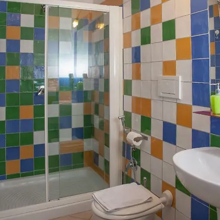 فندق مبيت وإفطار A Corte كازيرتا